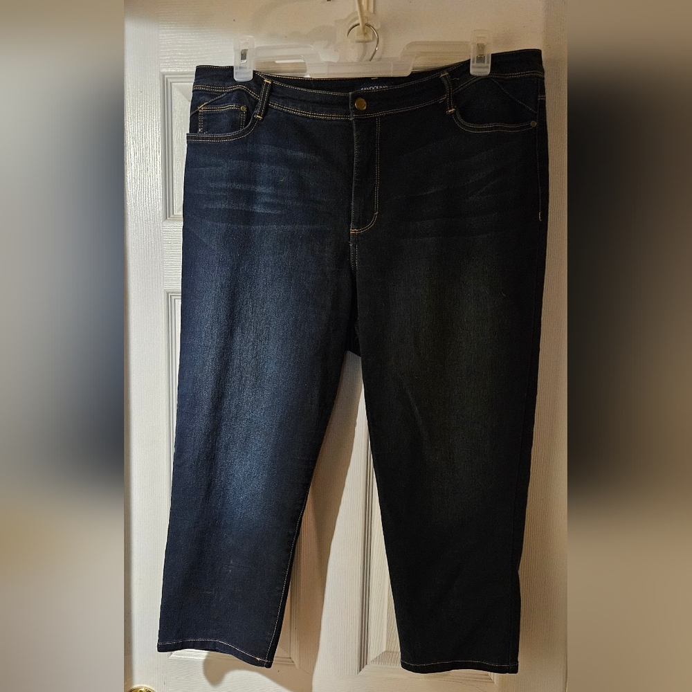 Women's Cropped Jeans